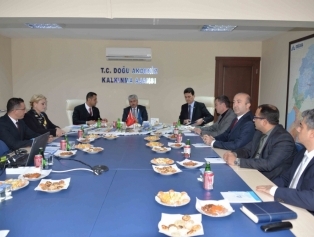 Hatay Valisi ve DOĞAKA Yönetim Kurulu Başkanı Sayın Rahmi DOĞAN Ajans Merkezimizi Ziyaret Etti Galeri