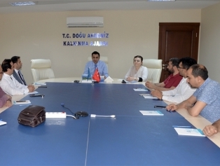 DOĞAKA Ev Sahipliğinde Antakya Mobilya Sanayici İşadamları Derneği Ziyareti İle “Mobilyacılık Sektörü 2020 Projeksiyonu Değerlendirme ve İşbirliği Toplantısı” Düzenlendi Galeri