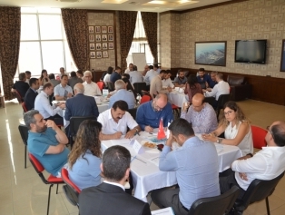 Sanayi ve Teknoloji Bakanlığı, Doğu Akdeniz Kalkınma Ajansı ve İskenderun Ticaret ve Sanayi Odası İşbirliğiyle “Hatay ili Filtre Sektörü Değer Zinciri Analizi Çalıştayı” düzenlendi. Galeri