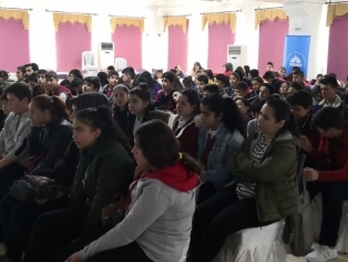 Mesleki ve Teknik Eğitim temalı faaliyetler kapsamında Osmaniye’de “Mesleki Gelişim ve Farkındalık Çalıştayları” başladı Galeri