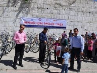 Doğaka’nın Desteği ıle Sağlıklı Yaşam İçin Çocuklara 40 Bisiklet Galeri