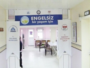 Çağlayancerit’te “engelsiz Bir Yaşam İçin” Toplandılar Galeri